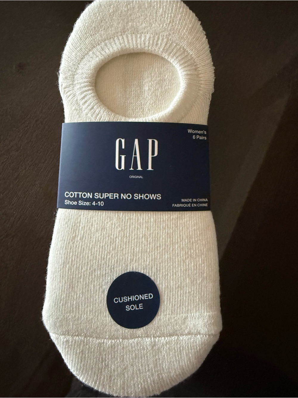 GAP Women's No-Show Socks in White - Pack